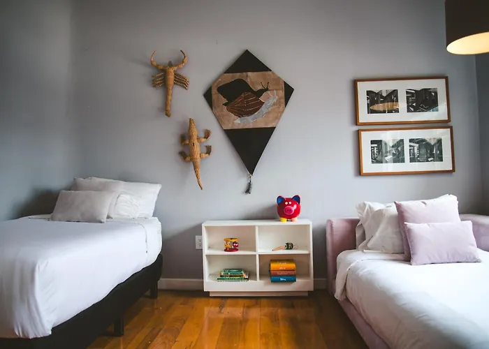 Charming Flat With Art & Natural Light In Condesa * Mexico